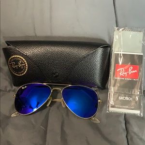 Authentic Ray-Ban aviators blue/gold women’s